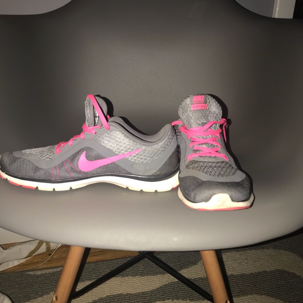 Tennis Shoes